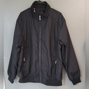 Vogue Men's Classic Black Windbreaker‎